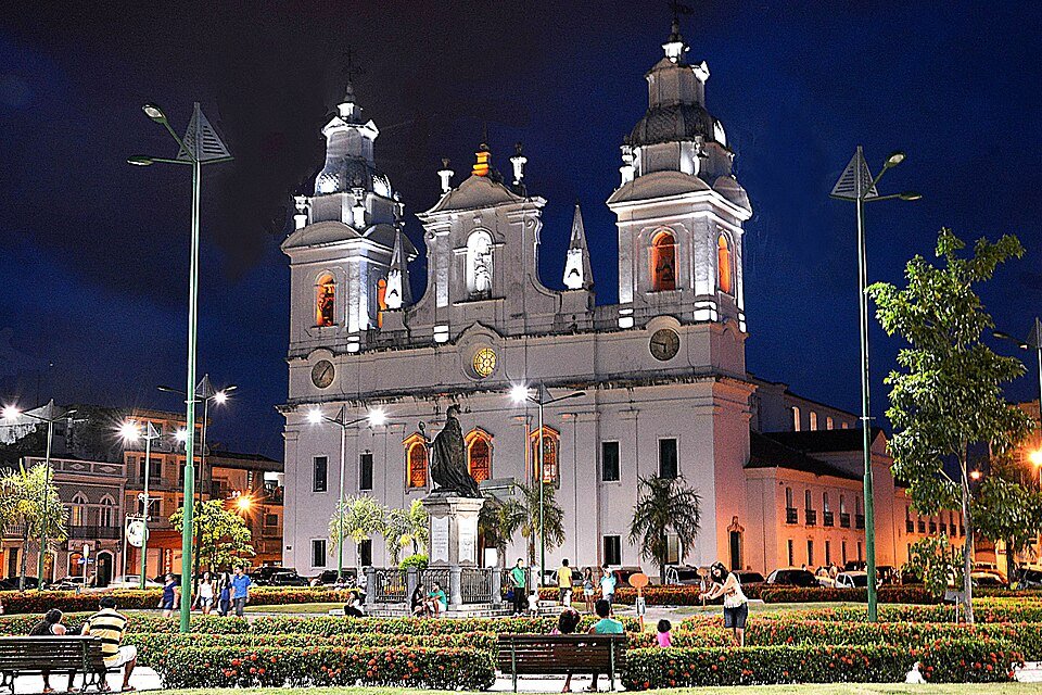 Imagem da Catedral Metropolitana de Belém, palco da revolta da cabanagem, um dos 10 eventos do post